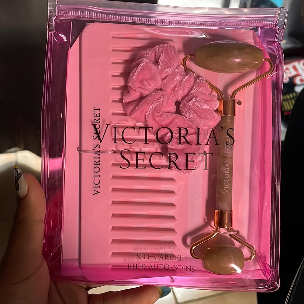 Victoria’s Secret self-care kit
